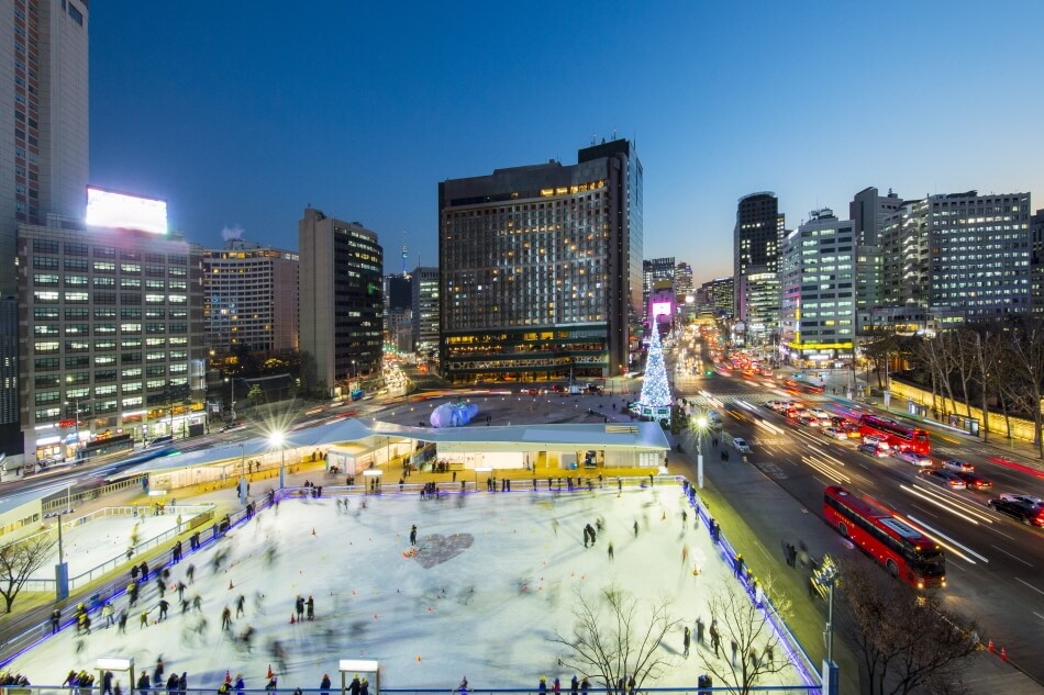 Gelanggang Seluncur Es Plaza Seoul Dibuka 21 Desember