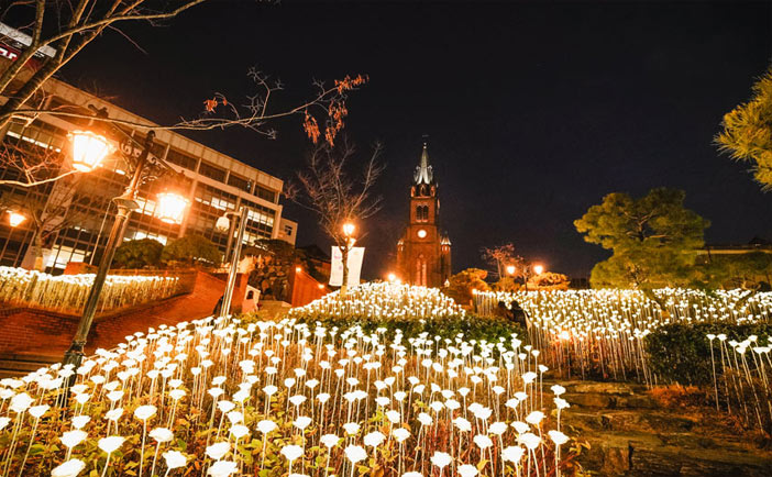 Photo_Katedral Myeong-dong