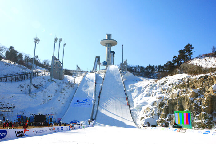 Photo_Menara Lompat Ski 
