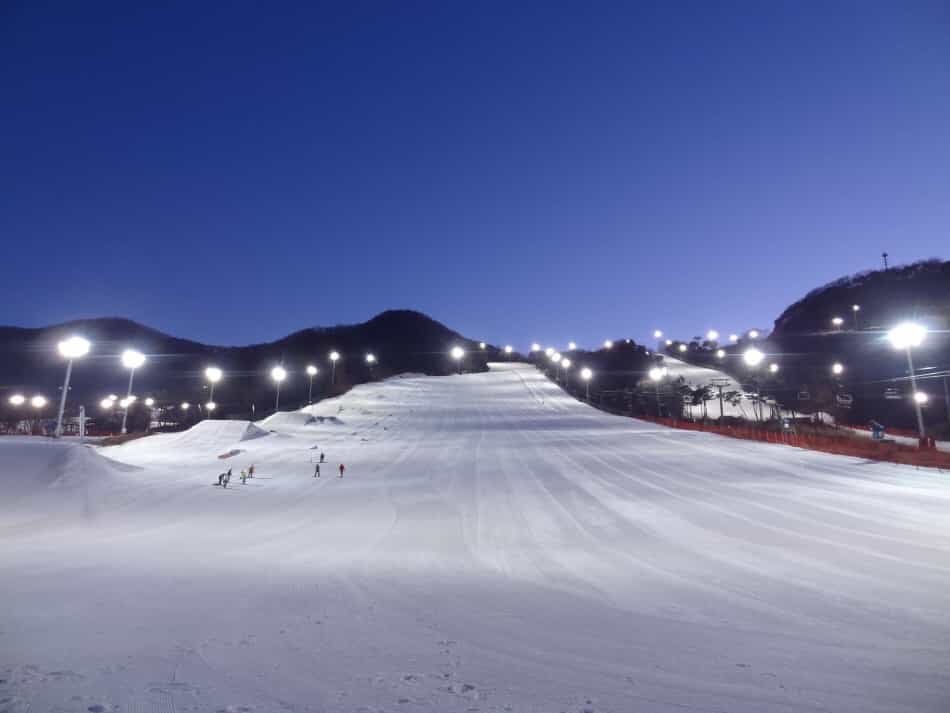 12 Resor Ski untuk Menghabiskan Musim Dingin yang Menyenangkan di Korea-11